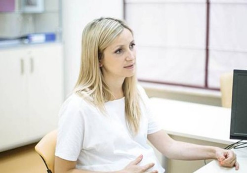 杭州试管助孕公司：女人做试管婴儿会老得快？假的